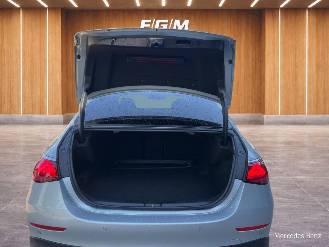 Mercedes-Benz E-Klasse – Bild 5