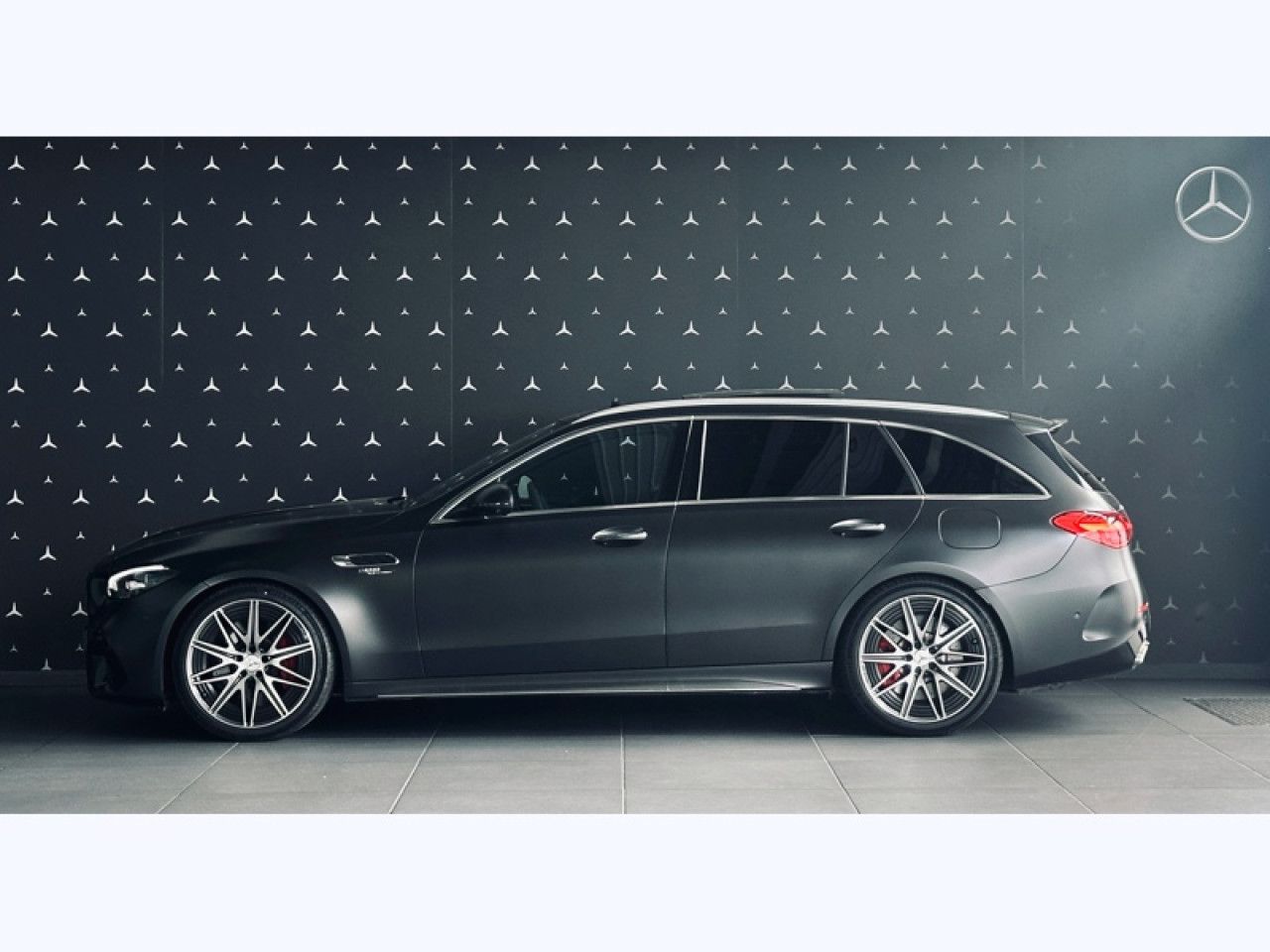 Photo du v&eacute;hicule 5 / 18