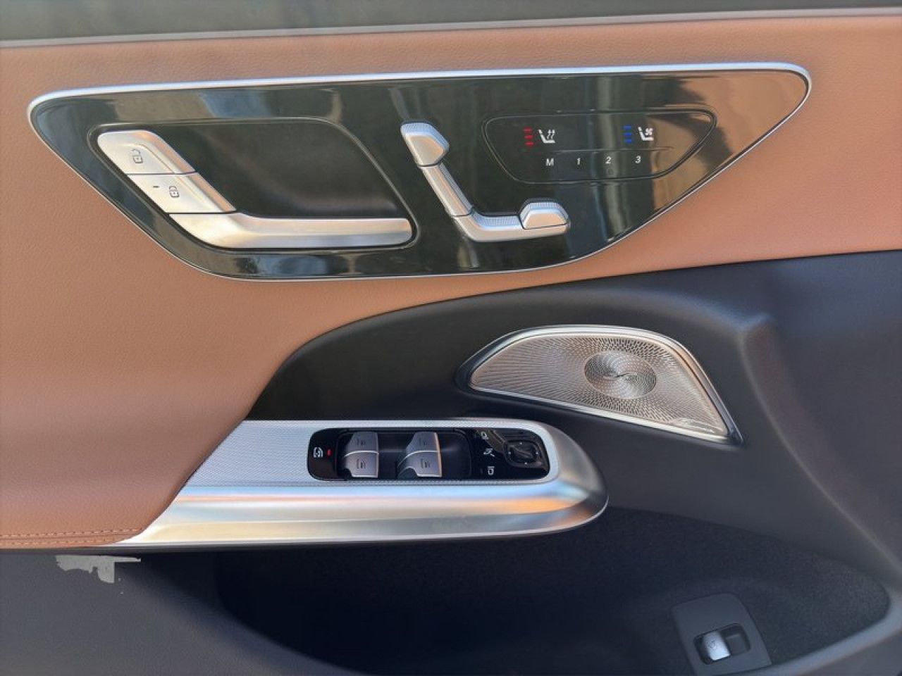 Mercedes-Benz E-Klasse – Bild 14