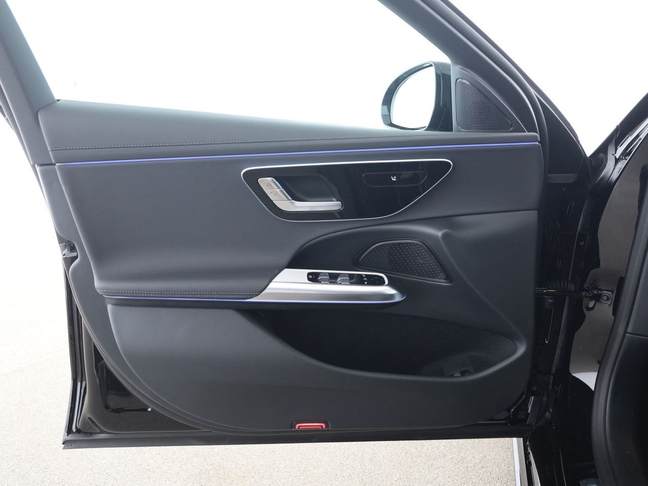 Mercedes-Benz E-Klasse – Bild 12