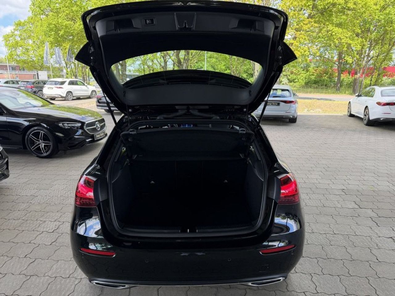 Fahrzeugbild 11 / 16