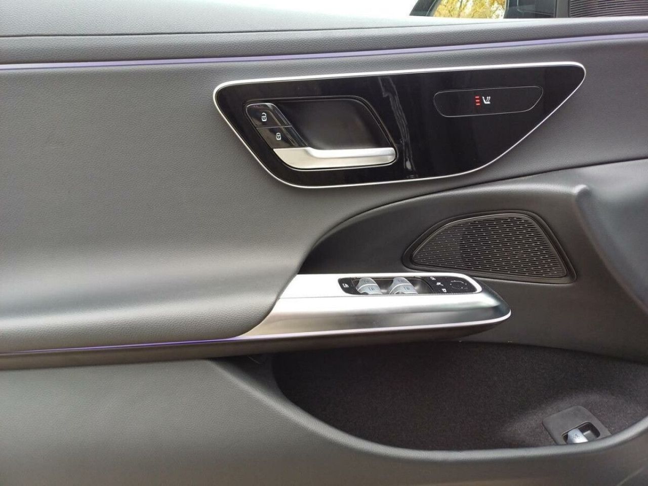 Zdjęcie pojazdu 19 / 26