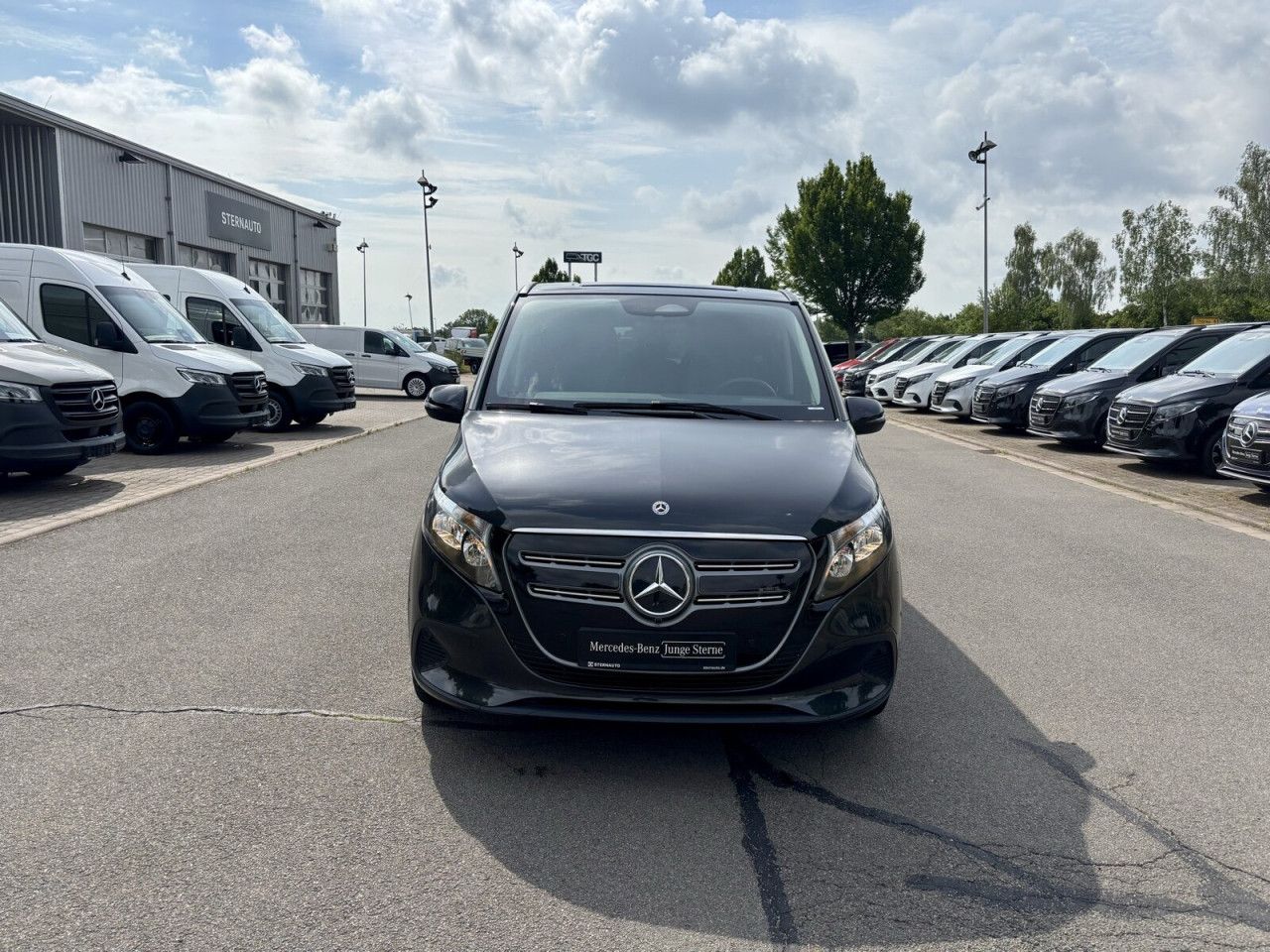 Mercedes-Benz EQV – Bild 2