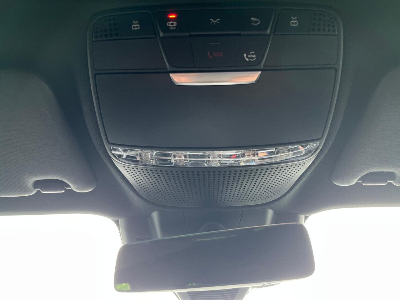 Mercedes-Benz E-Klasse – Bild 13