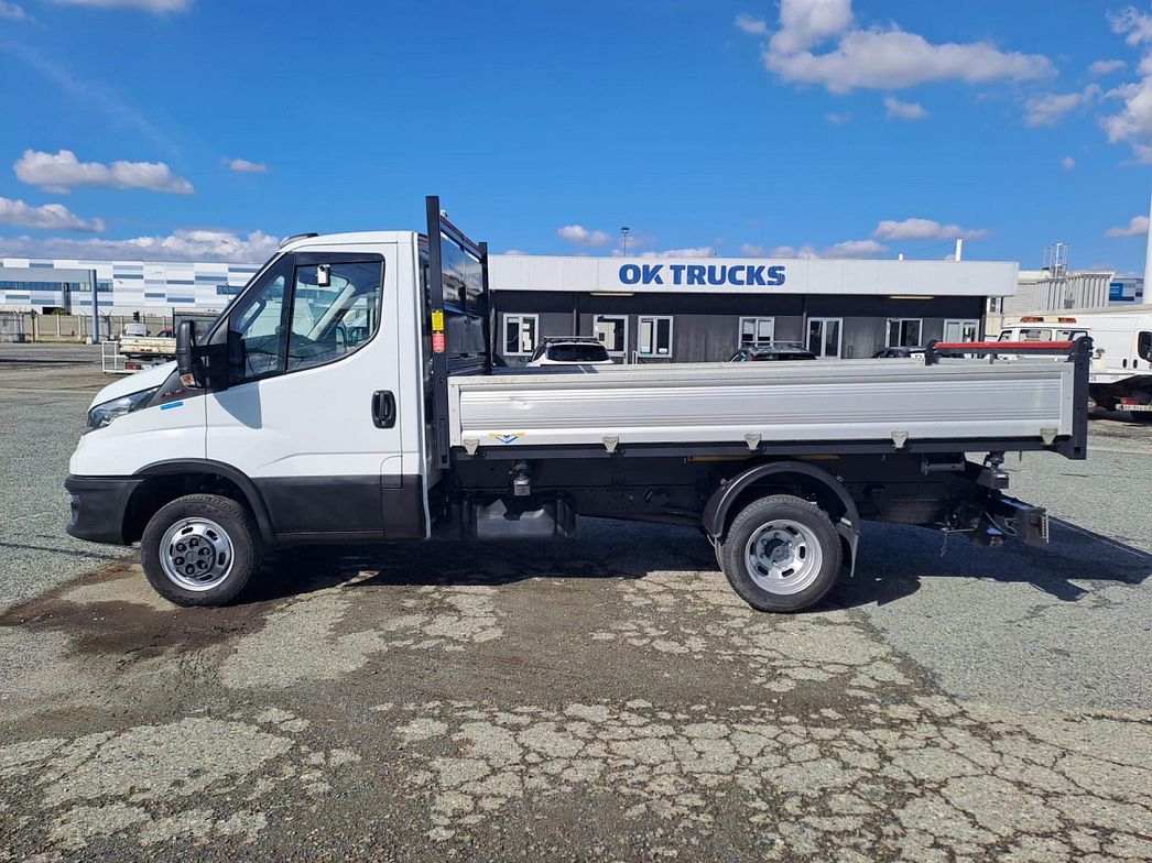 IVECO | 35C18H