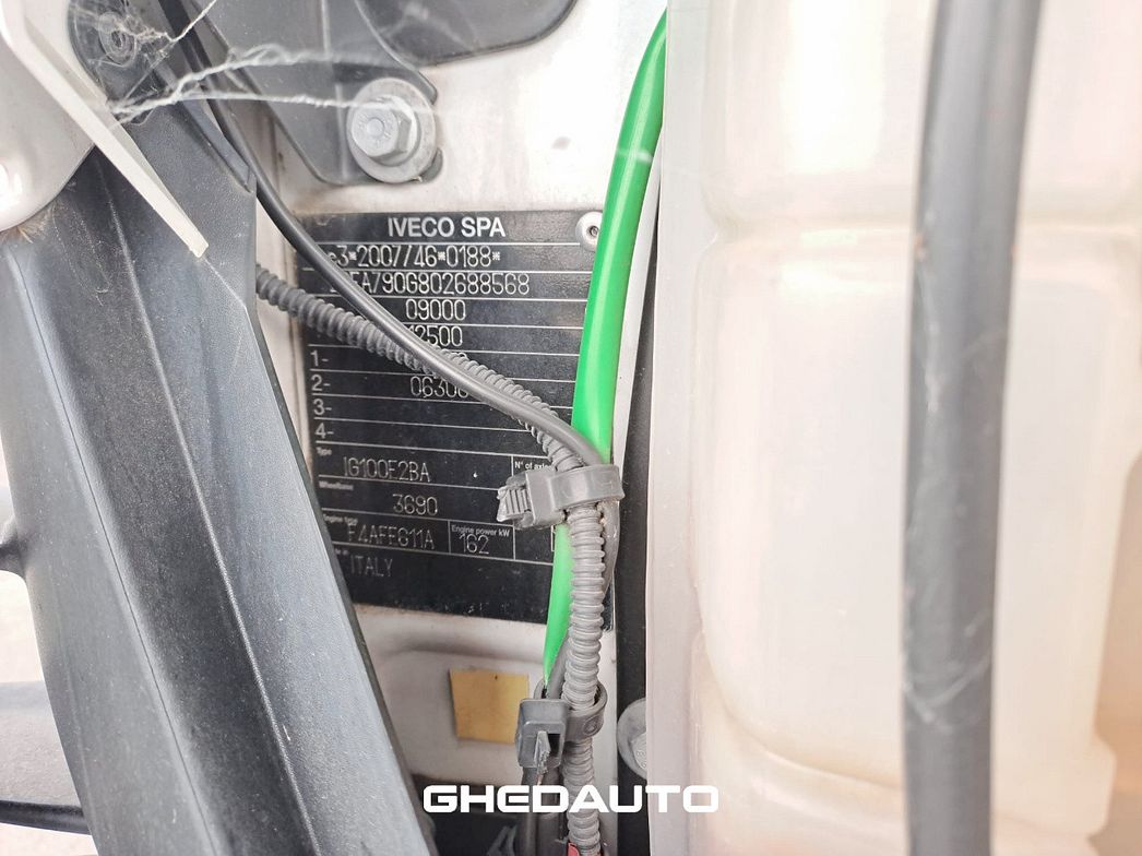 IVECO | EUROCARG0 90 220 CON CELLA ISOTERMICA E SPONDA CAR