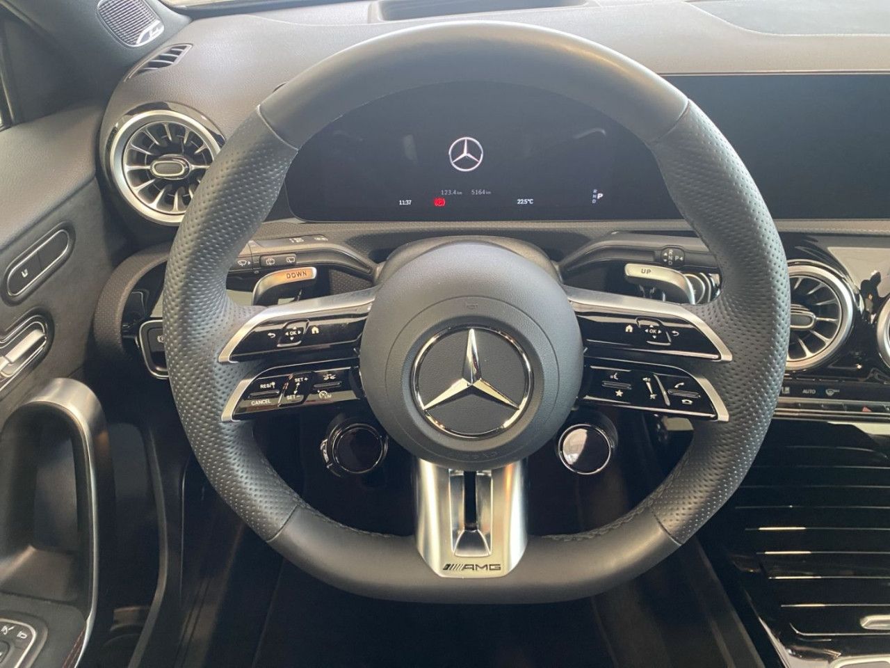 Fahrzeugbild 8 / 21