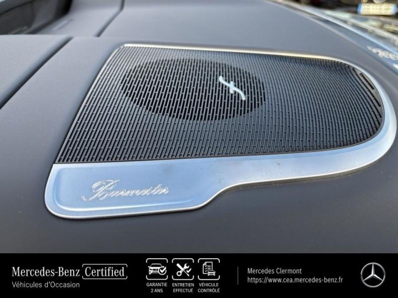 Photo du v&eacute;hicule 16 / 18