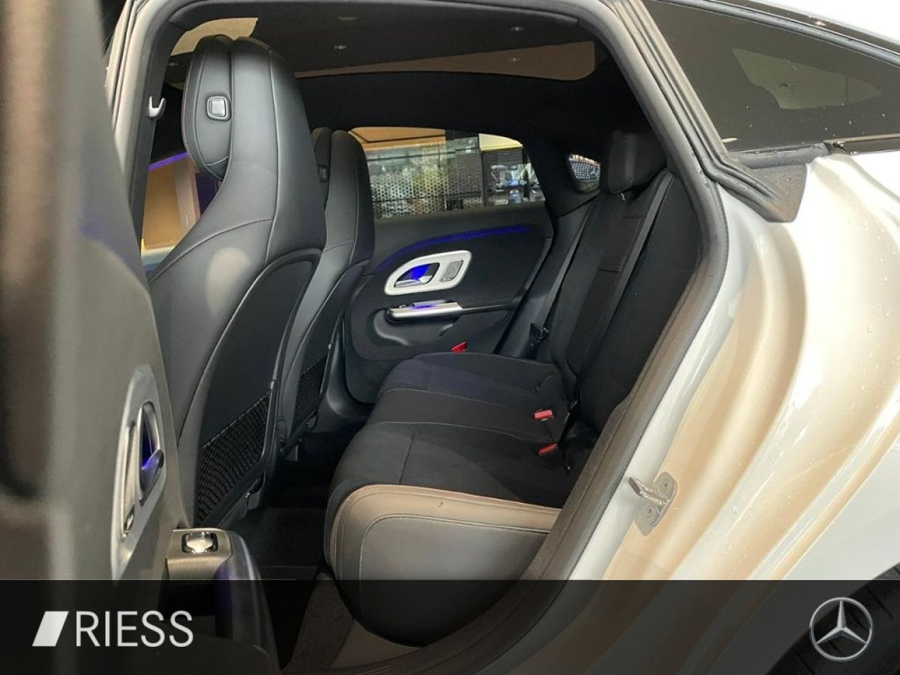 Mercedes-Benz CLA – Bild 4