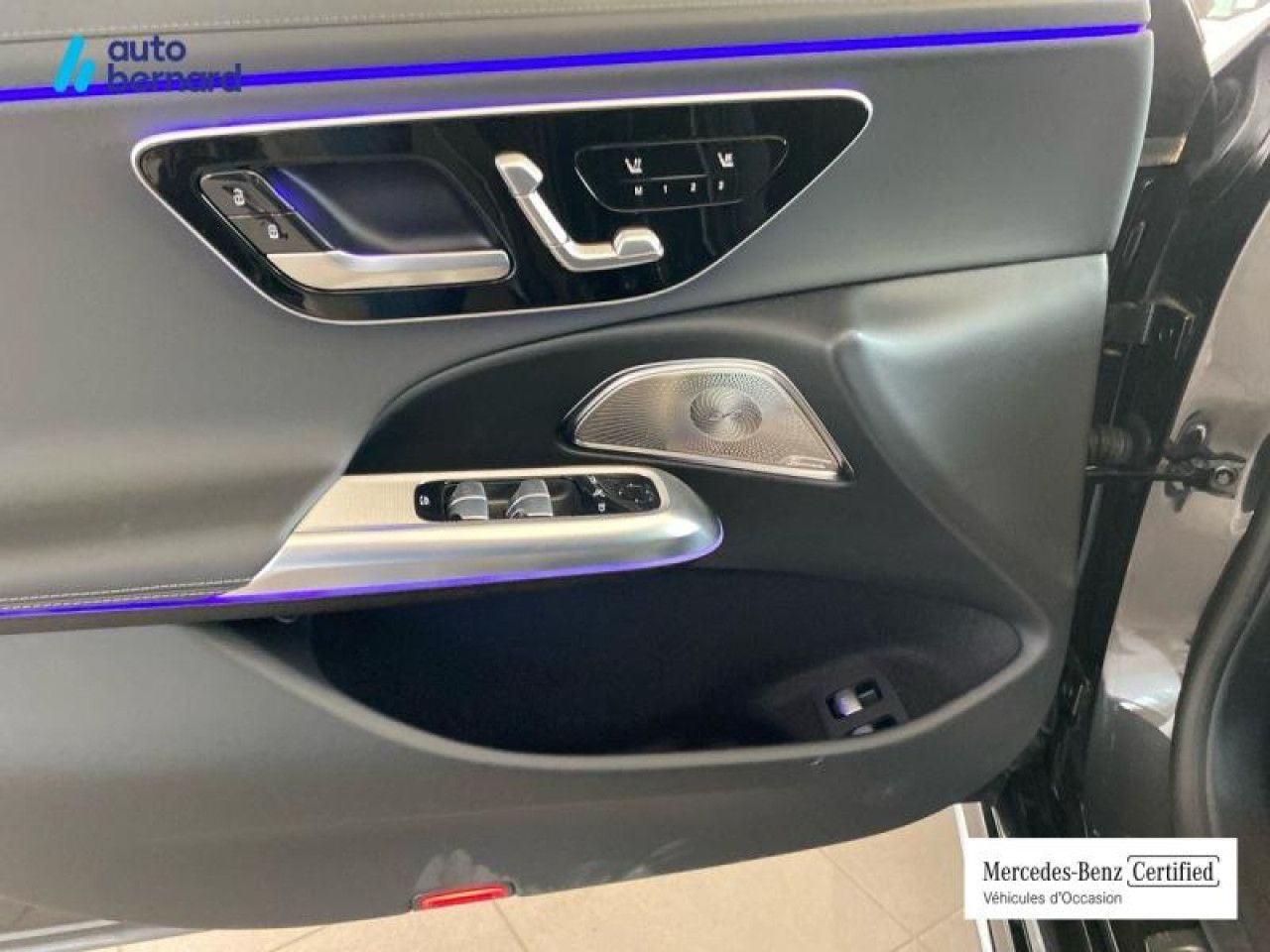 Photo du v&eacute;hicule 12 / 18