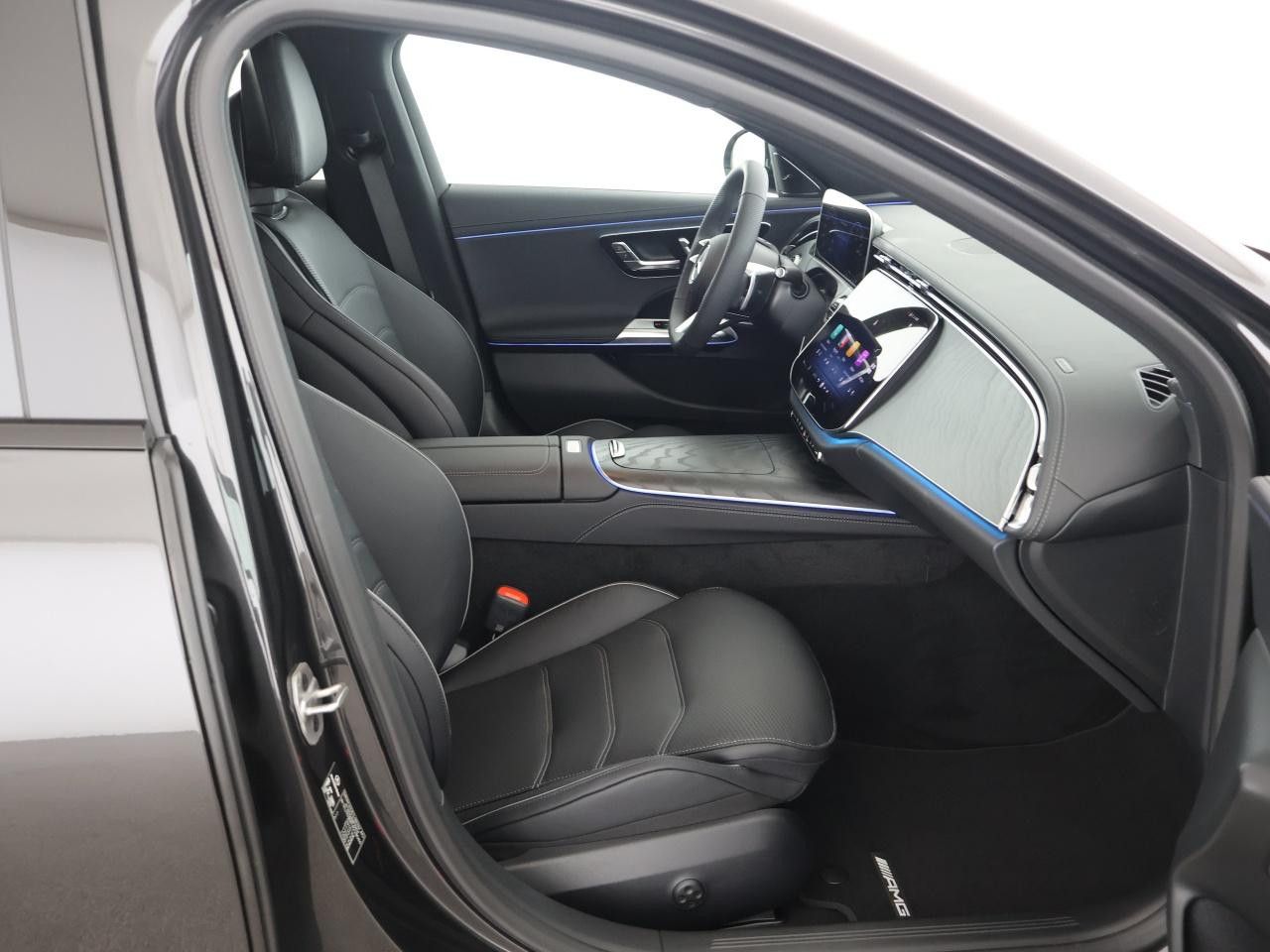 Mercedes-Benz E-Klasse – Bild 9