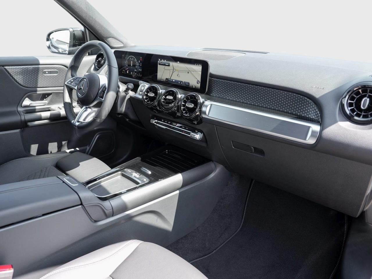 Mercedes-Benz GLB – Bild 15