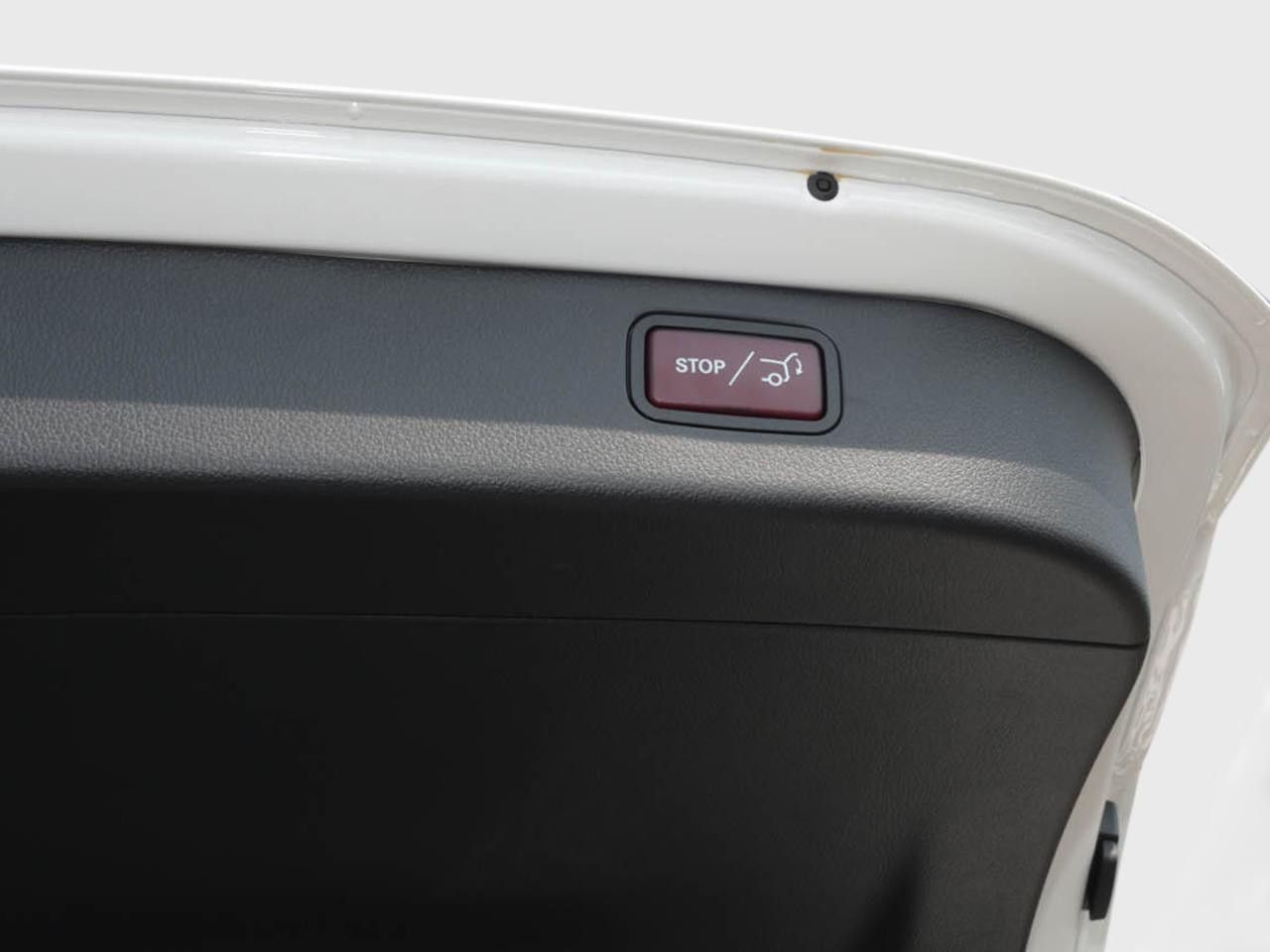 Mercedes-Benz C-Klasse – Bild 25