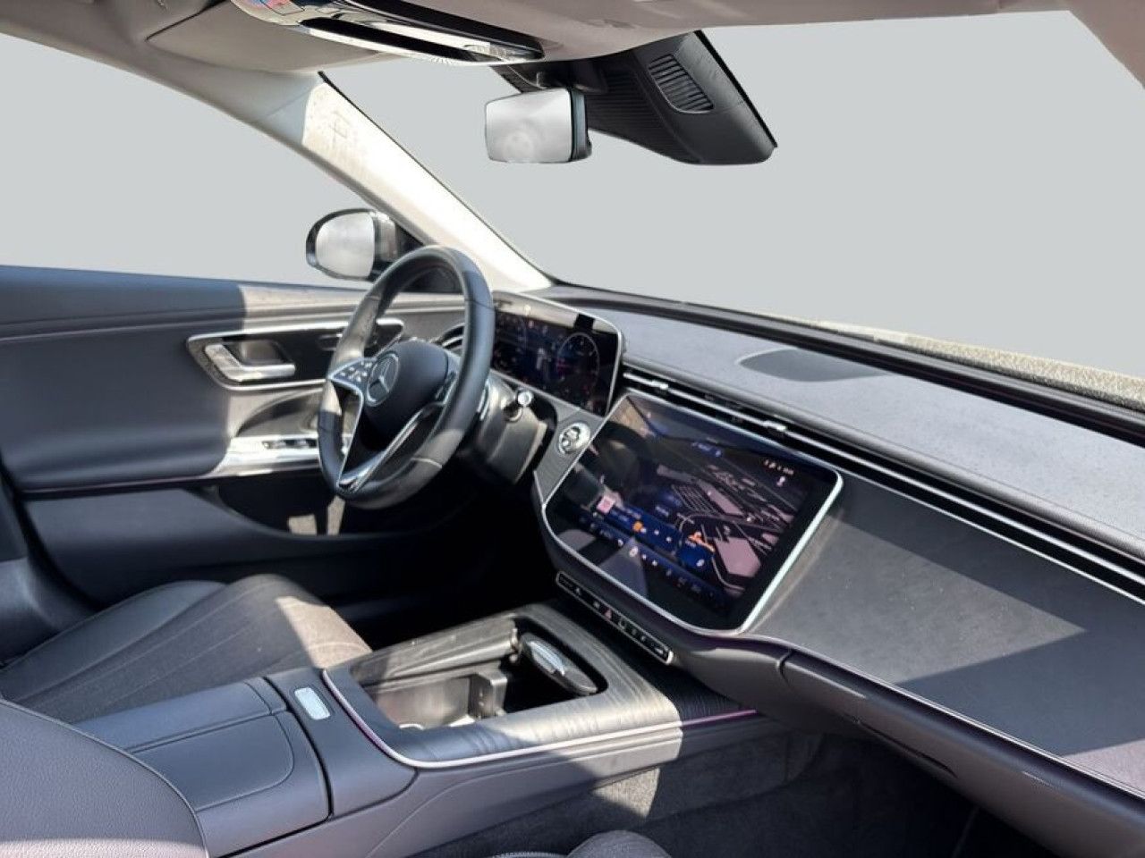 Mercedes-Benz E-Klasse – Bild 15