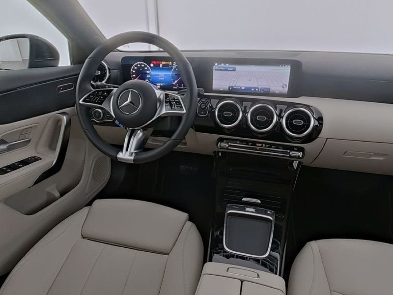 Mercedes-Benz A-Klasse – Bild 11