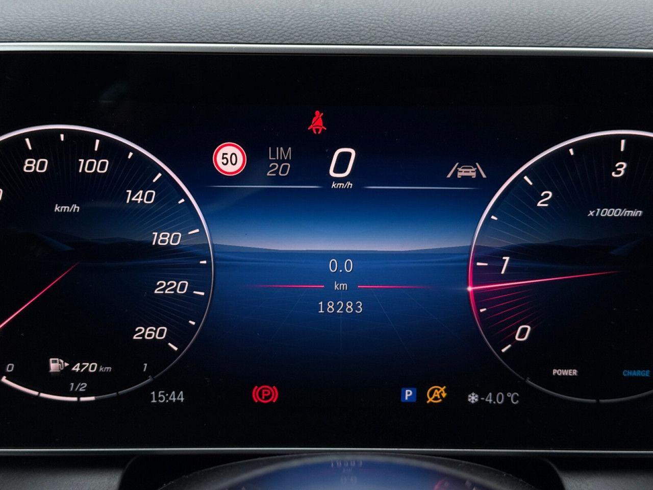 Zdjęcie pojazdu 3 / 8