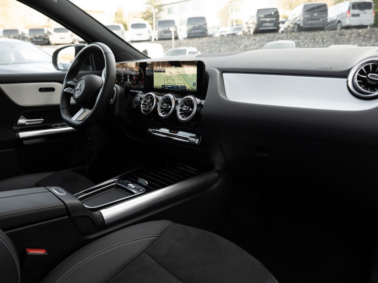 Mercedes-Benz GLA – Bild 2