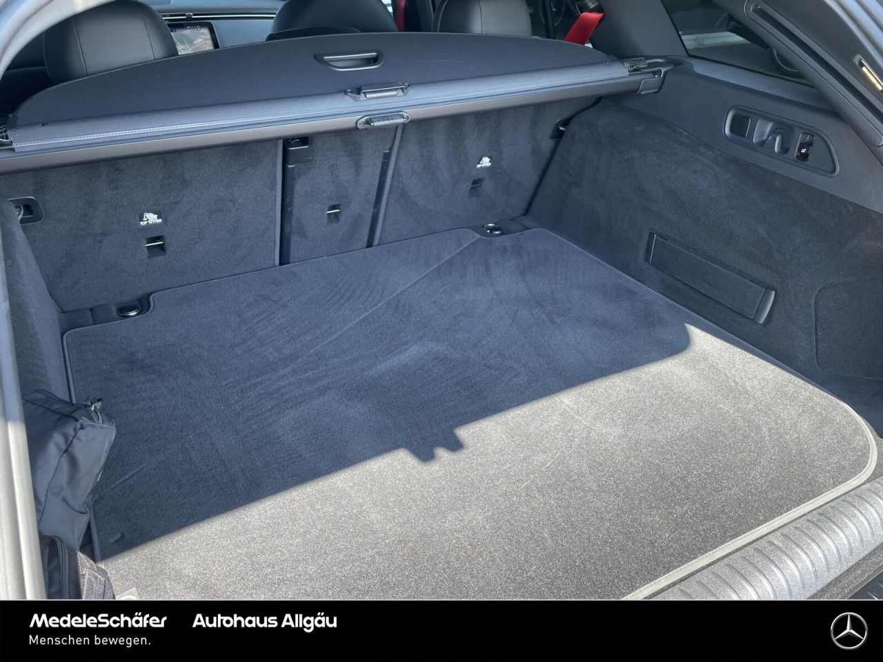 Mercedes-Benz E-Klasse – Bild 8