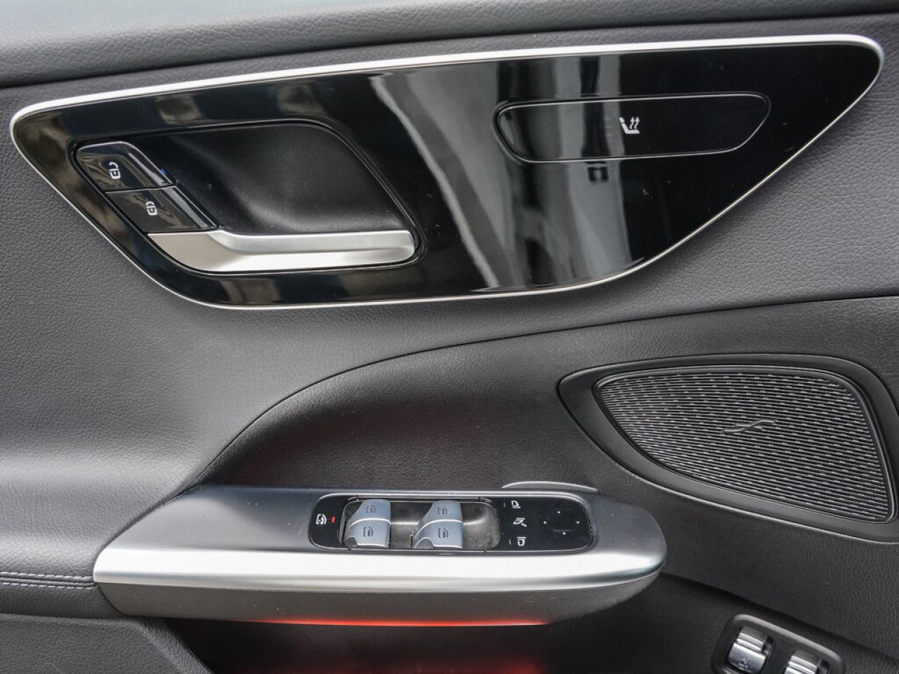 Mercedes-Benz C-Klasse – Bild 14
