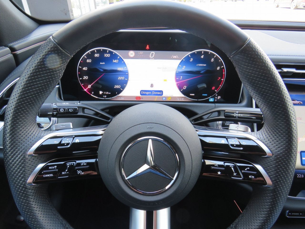Mercedes-Benz E-Klasse – Bild 21