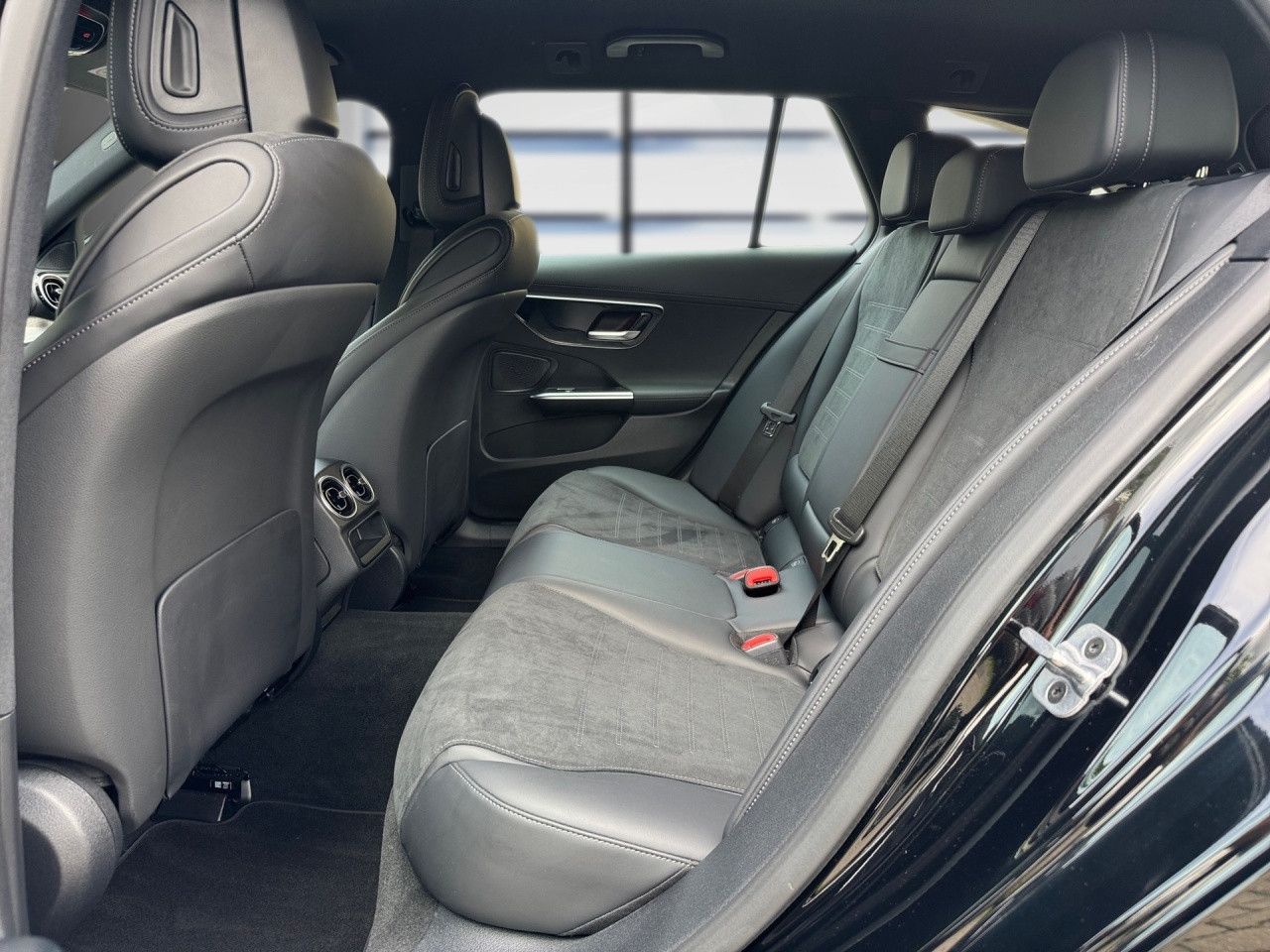 Mercedes-Benz C-Klasse – Bild 5
