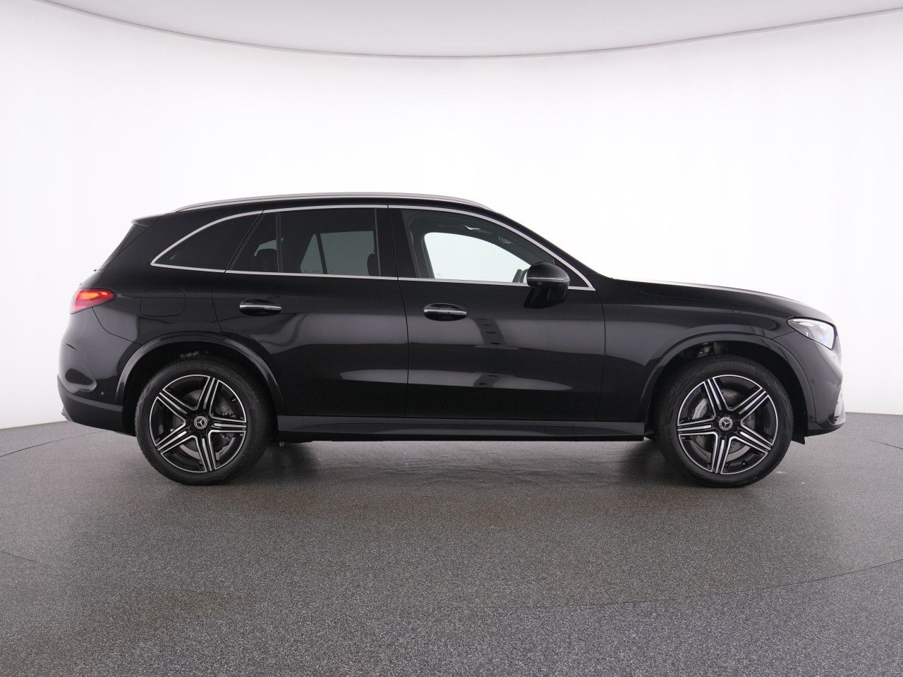 Mercedes-Benz GLC – Bild 11
