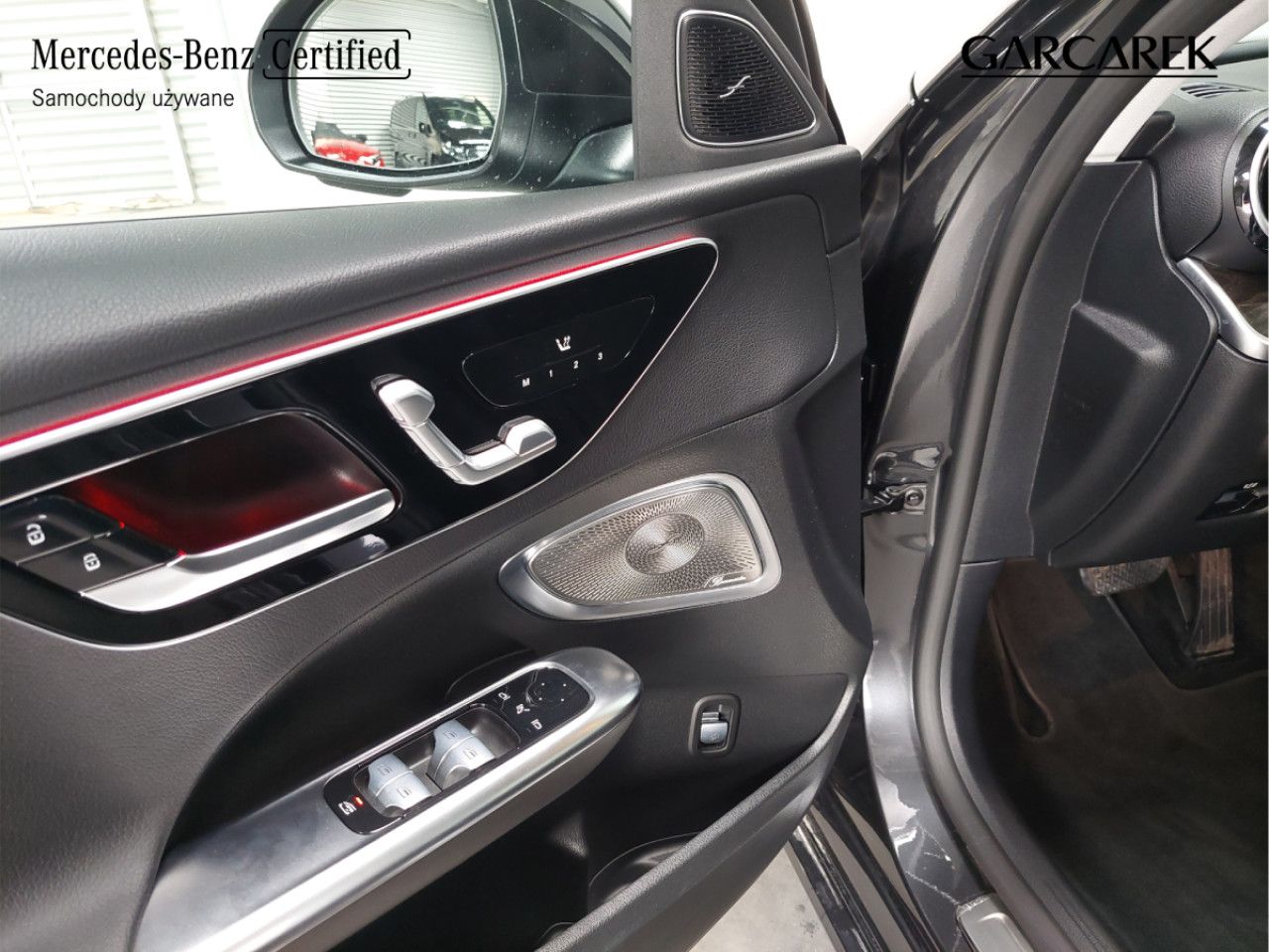 Zdj&eogon;cie pojazdu 14 / 24