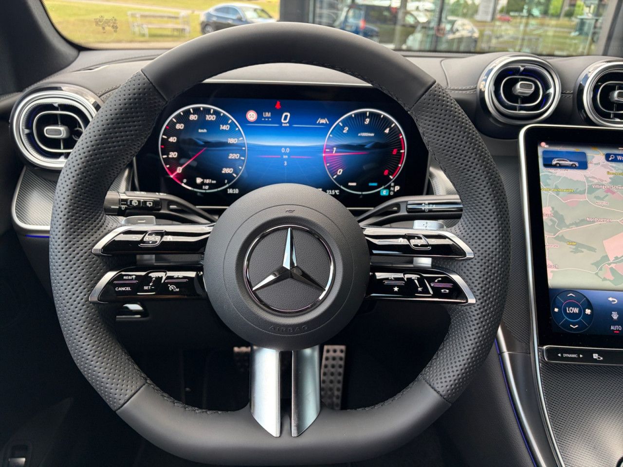 Mercedes-Benz GLC – Bild 11
