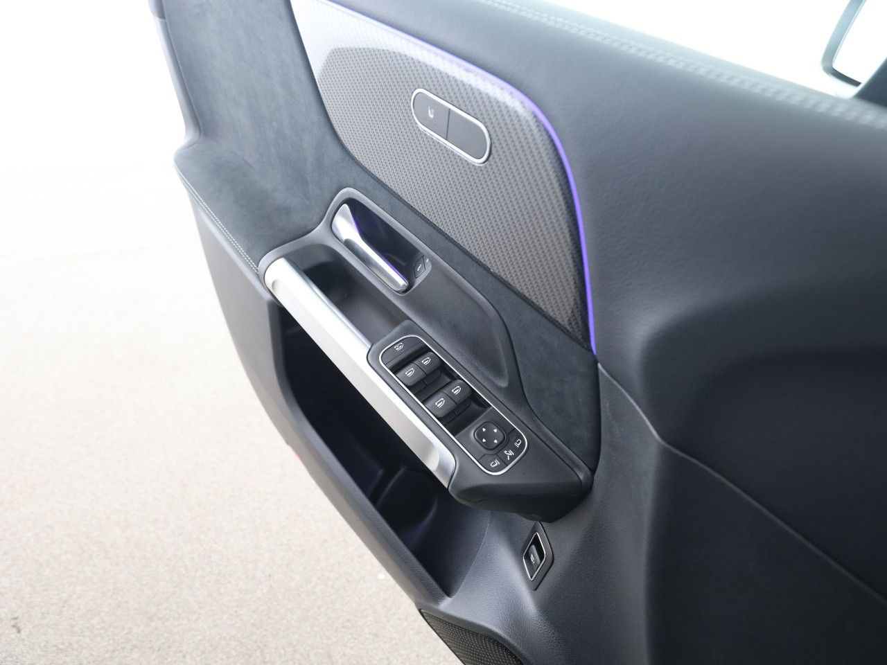 Mercedes-Benz GLB – Bild 13
