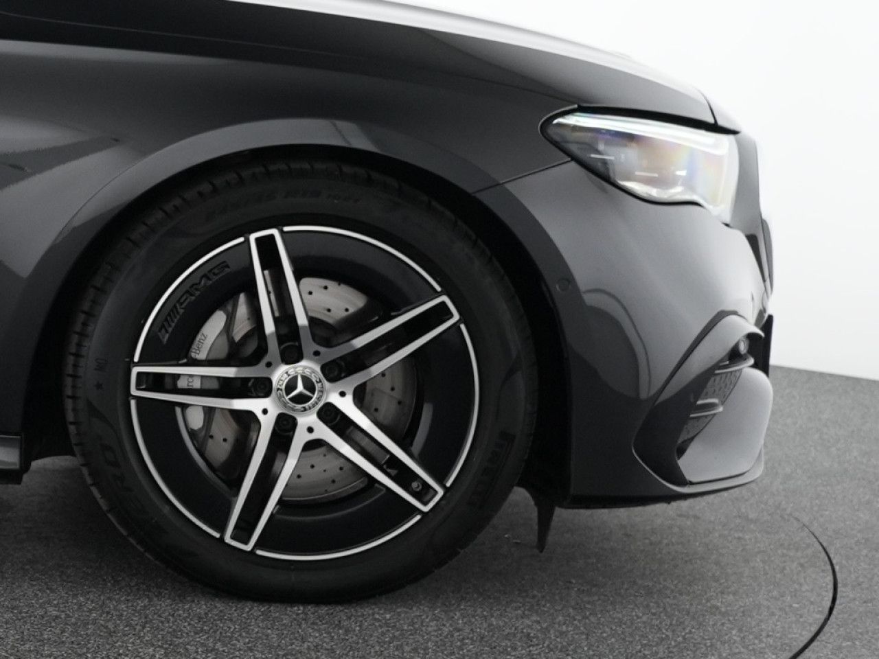 Mercedes-Benz E-Klasse – Bild 6