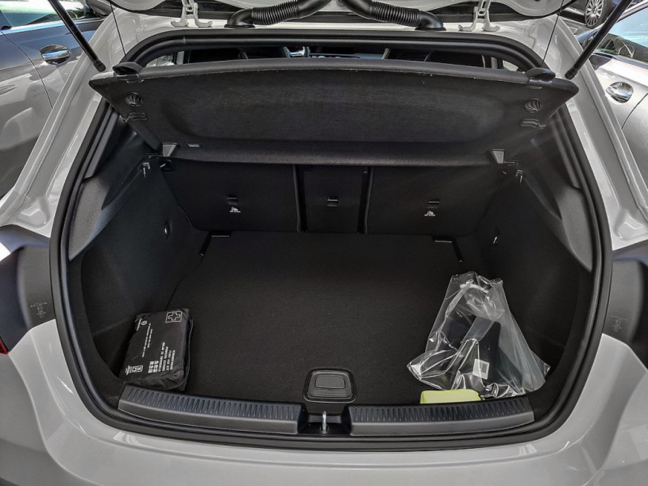 Mercedes-Benz A-Klasse – Bild 9