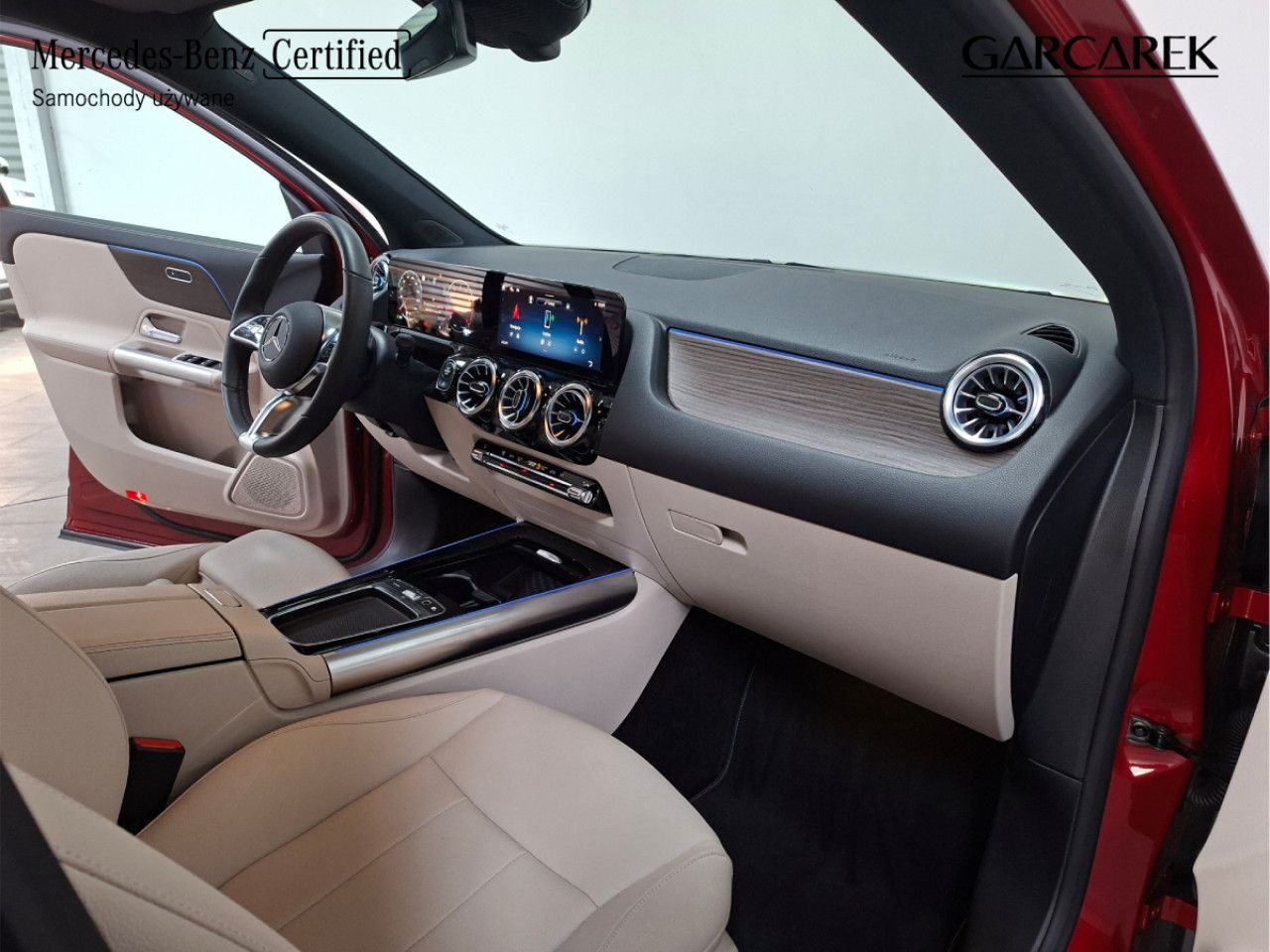 Zdjęcie pojazdu 10 / 26