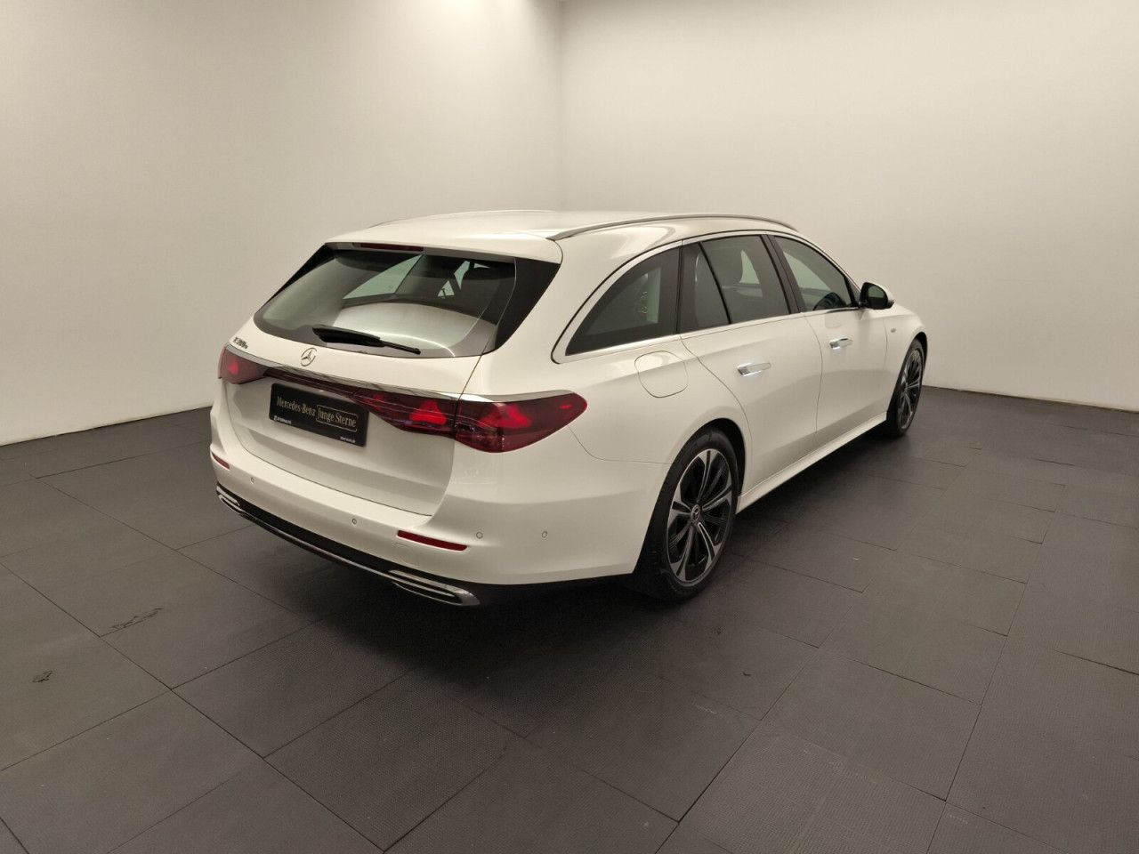 Mercedes-Benz E-Klasse – Bild 6