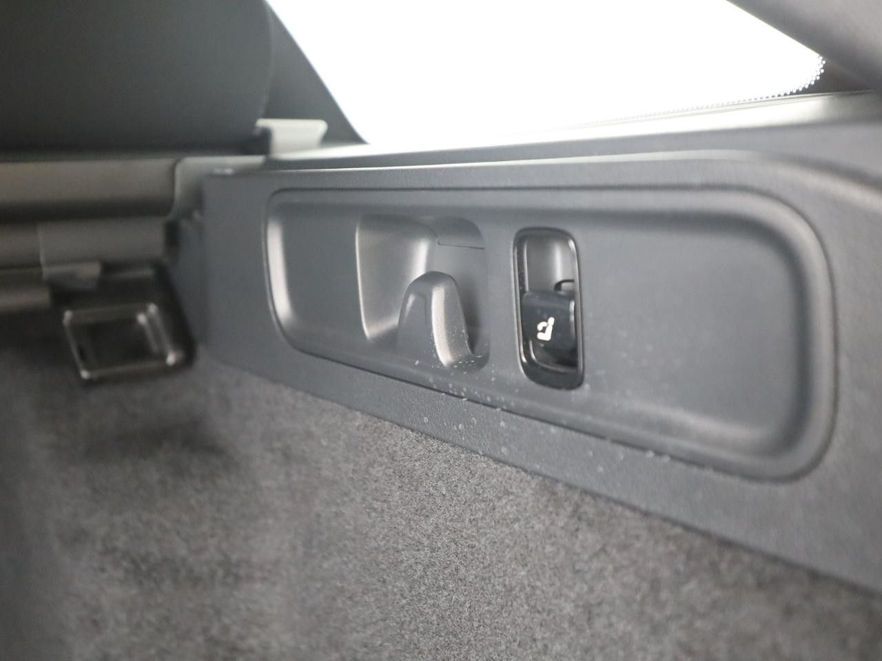 Mercedes-Benz C-Klasse – Bild 22