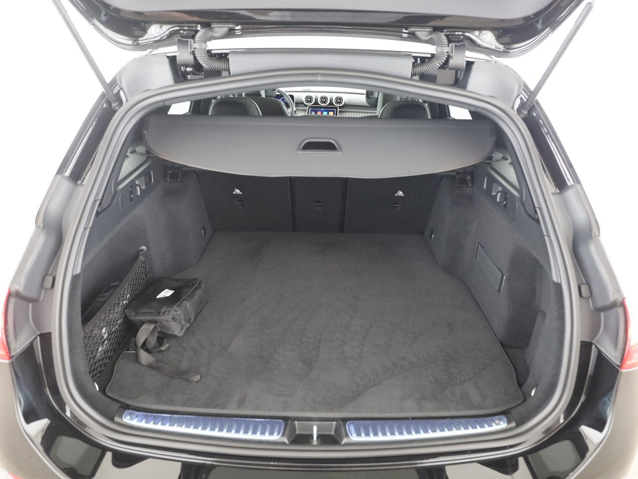 Mercedes-Benz C-Klasse – Bild 15