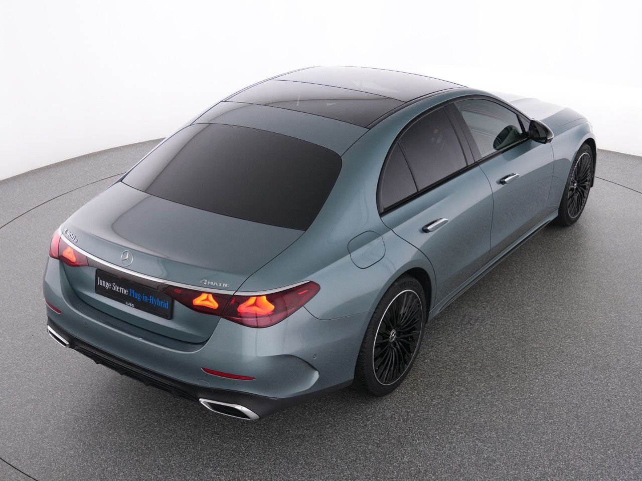 Mercedes-Benz E-Klasse – Bild 18