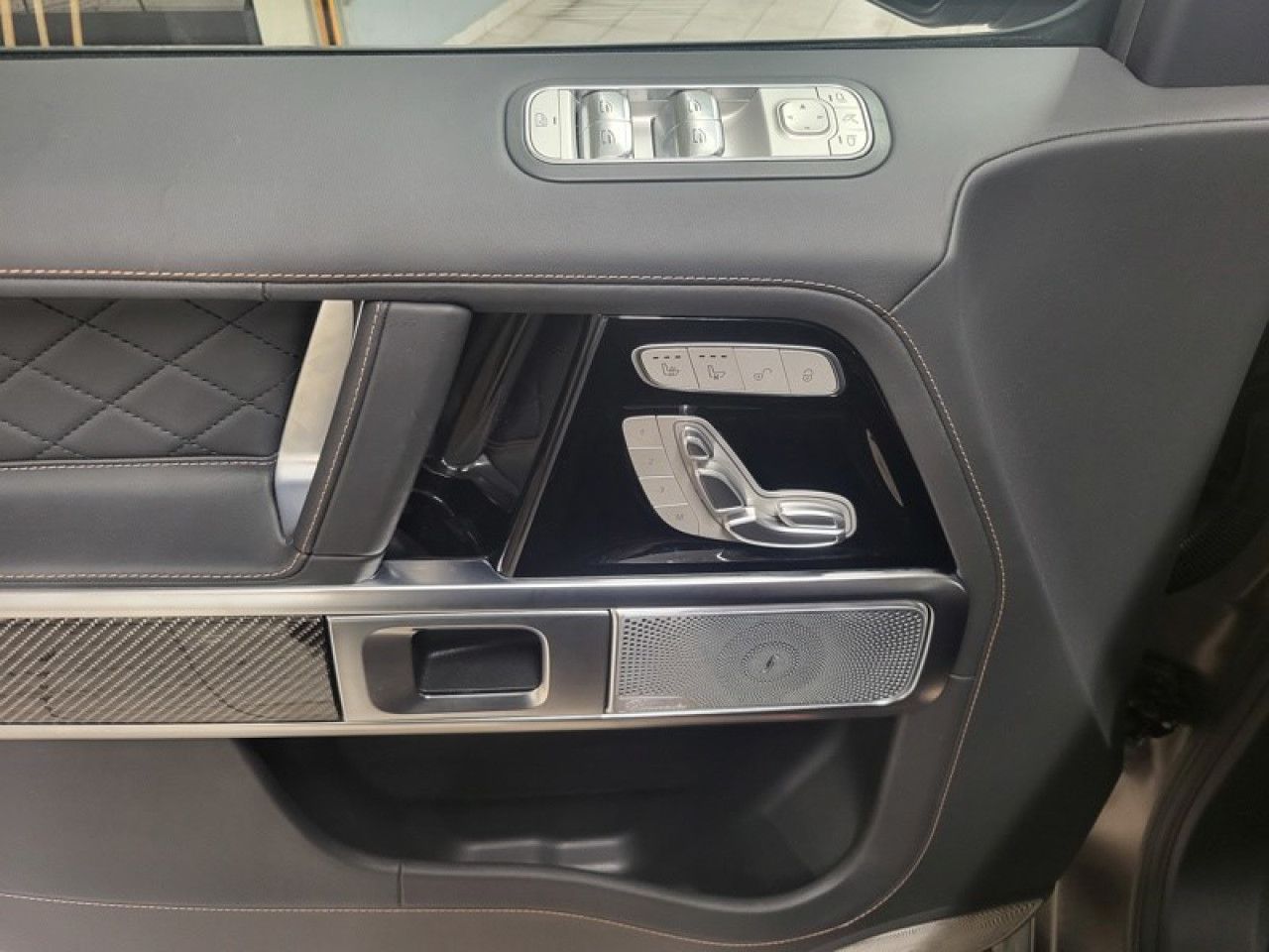 Photo du v&eacute;hicule 13 / 16