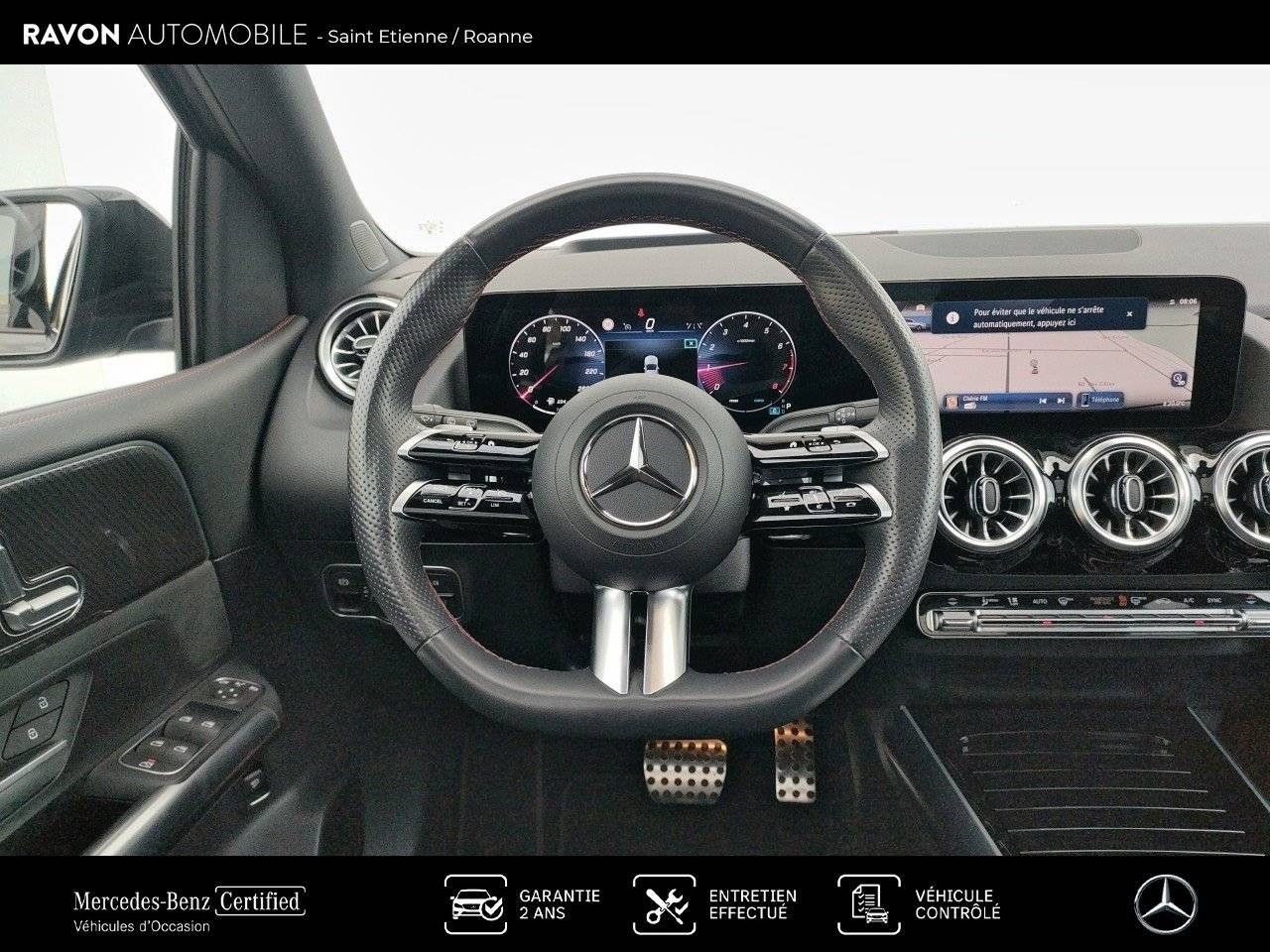 Photo du v&eacute;hicule 4 / 18