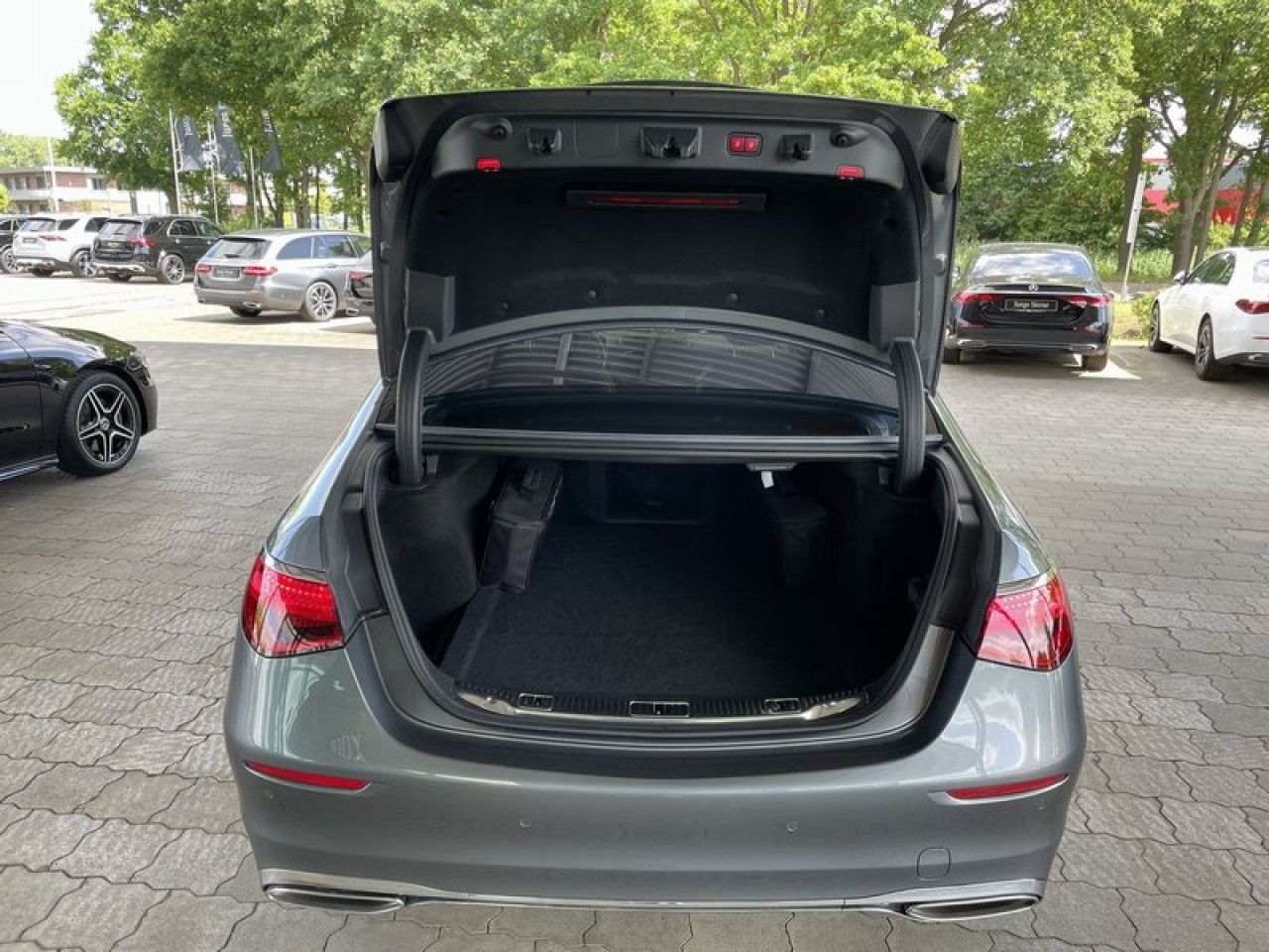 Fahrzeugbild 11 / 12