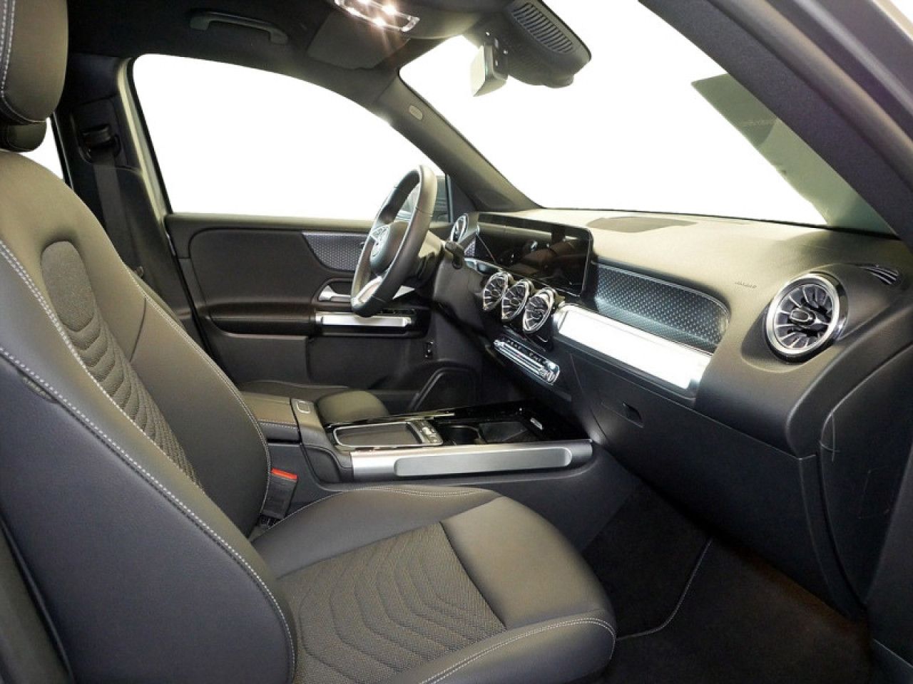 Mercedes-Benz GLB – Bild 4
