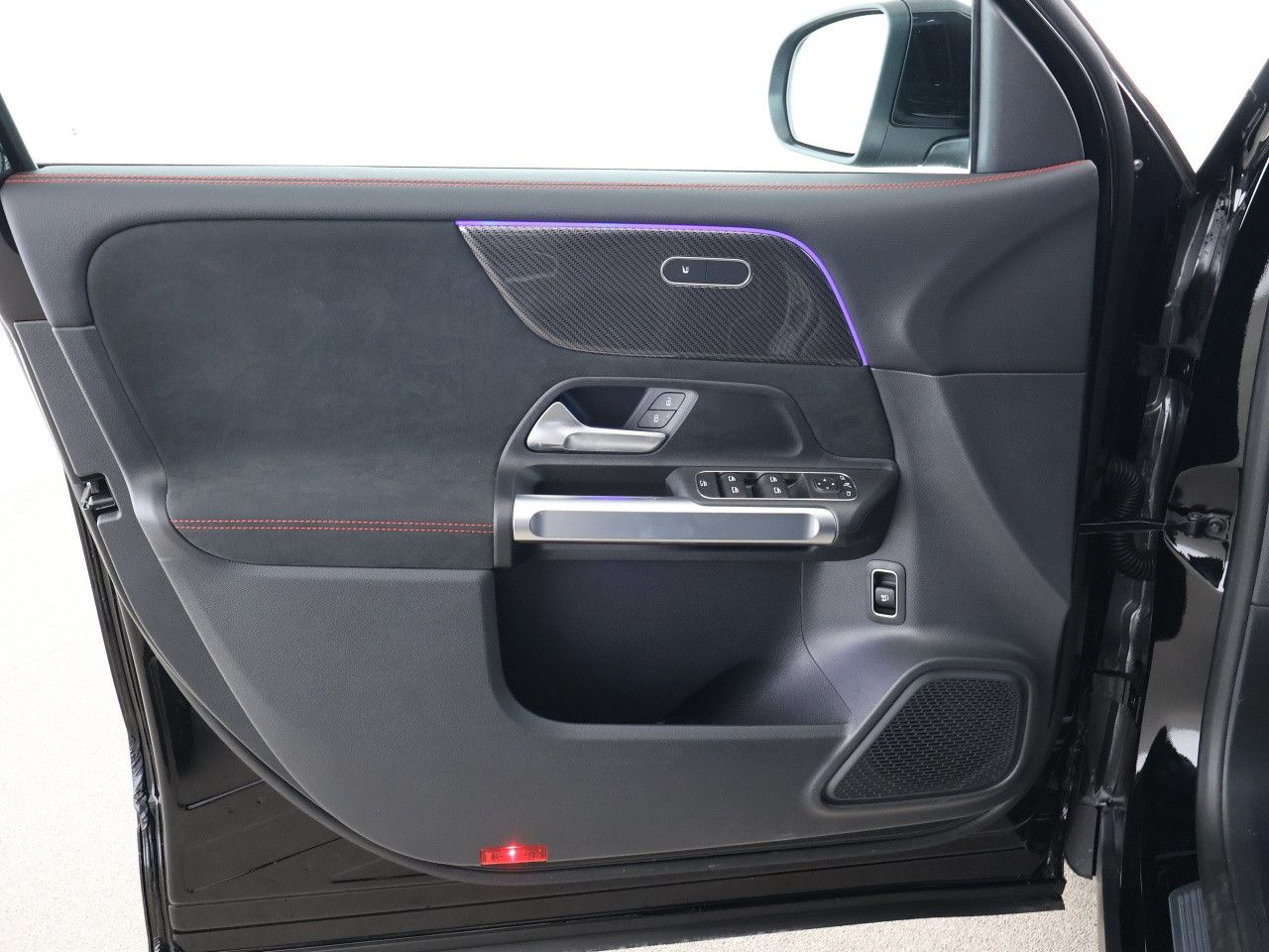 Mercedes-Benz GLB – Bild 12