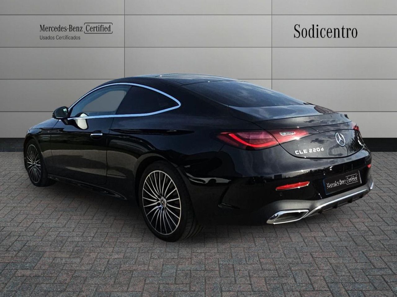 Imagem do ve&iacute;culo 3 / 20