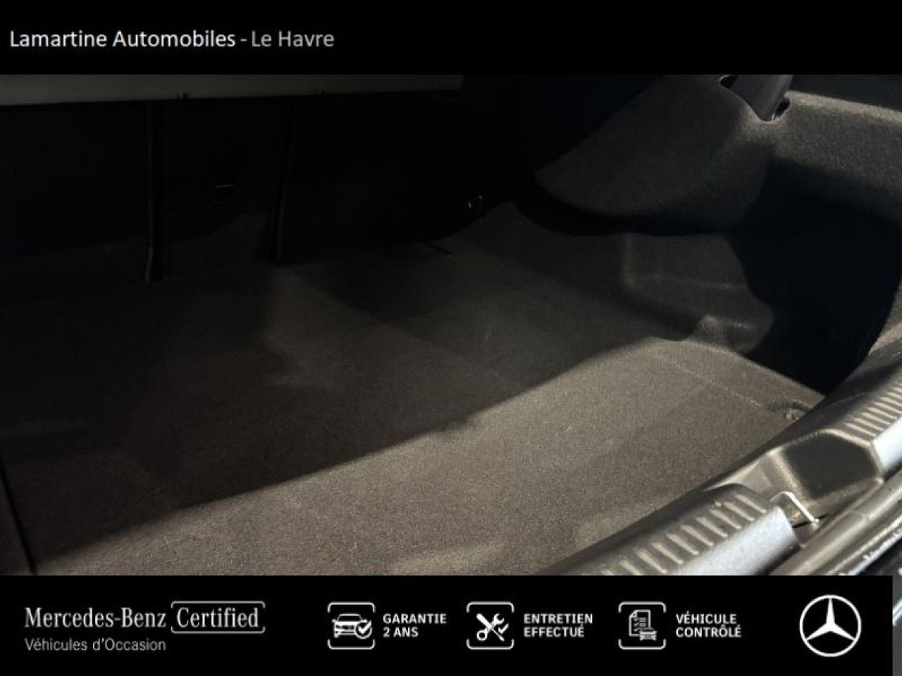 Photo du v&eacute;hicule 10 / 18