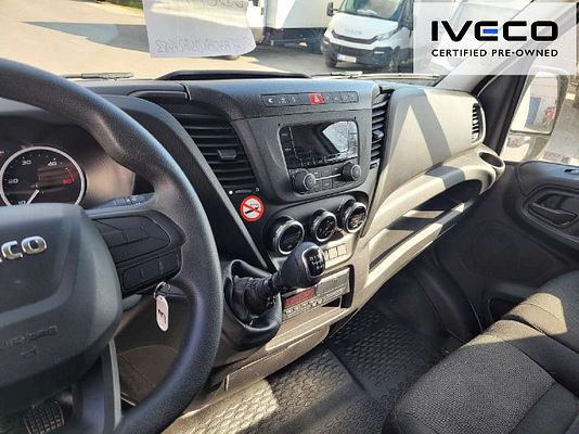 Immagine del veicolo 8 / 9