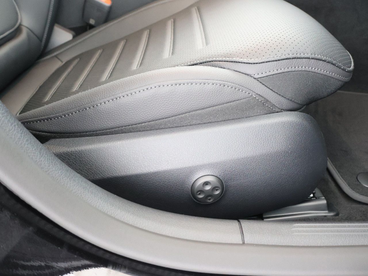 Mercedes-Benz C-Klasse – Bild 17