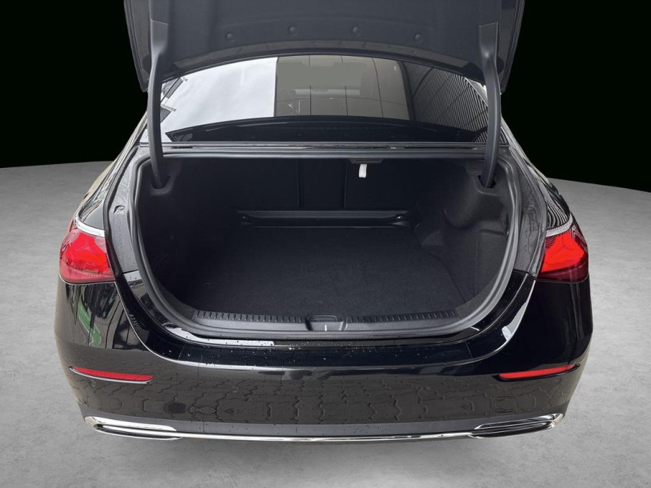 Mercedes-Benz E-Klasse – Bild 7
