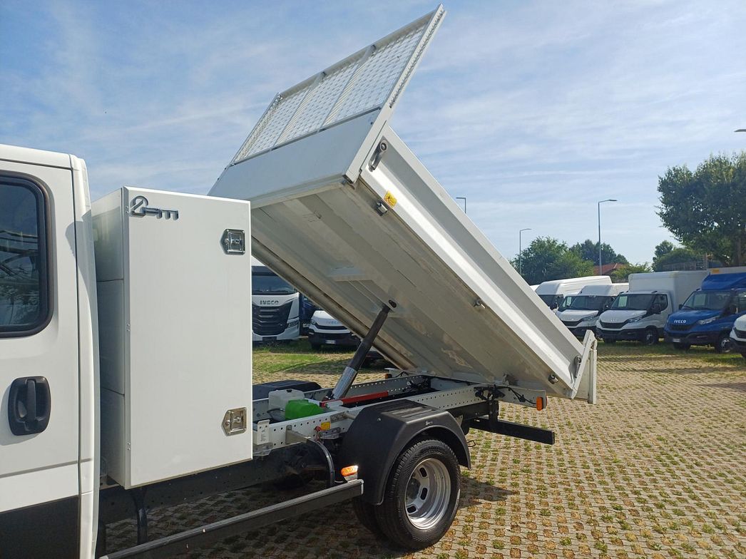 IVECO | DAILY 35C16 5+1 3.0 - 3750