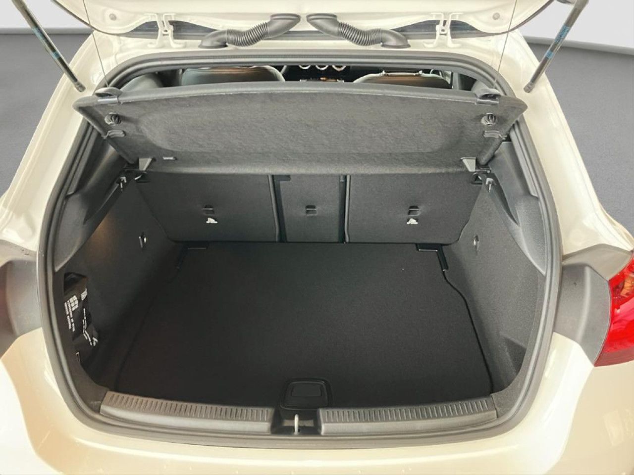 Mercedes-Benz A-Klasse – Bild 14