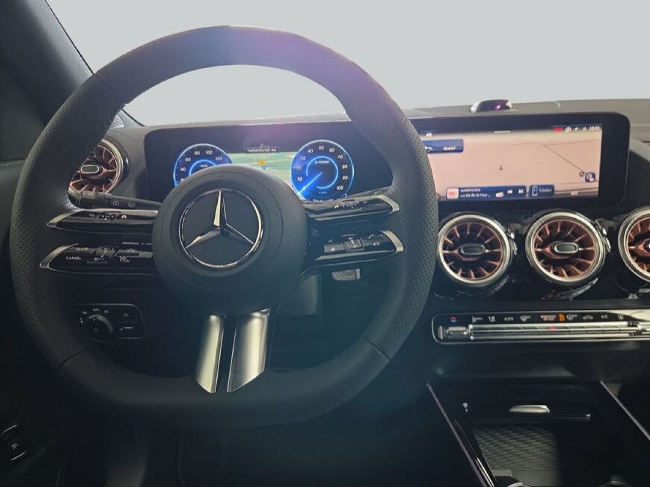 Mercedes-Benz EQA – Bild 17