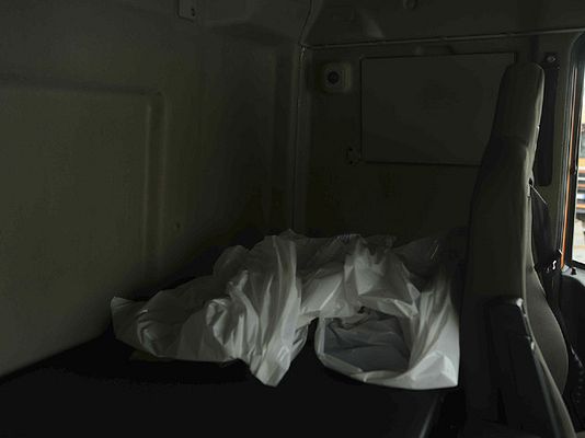Vehicle image 4 / 5